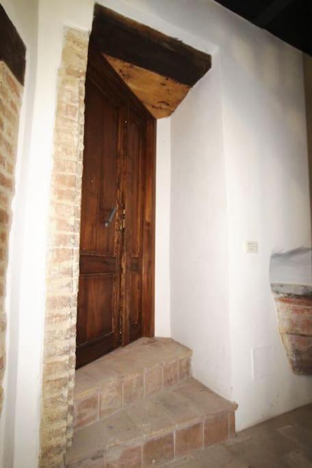 Casa Vacanze Castiglione - 4 Posti Letto Castiglione Della Valle ภายนอก รูปภาพ